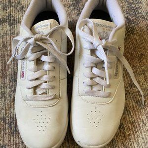 Reebok White Princess Classic Sneaker Size 8.5‎